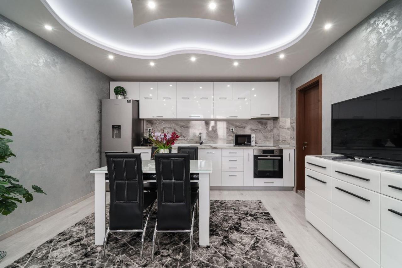 City Apartments - A Brand New Luxury & Comfy 2 Асеновград Экстерьер фото
