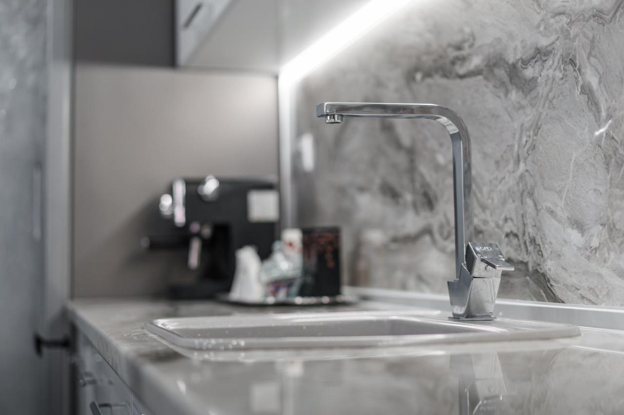 City Apartments - A Brand New Luxury & Comfy 2 Асеновград Экстерьер фото