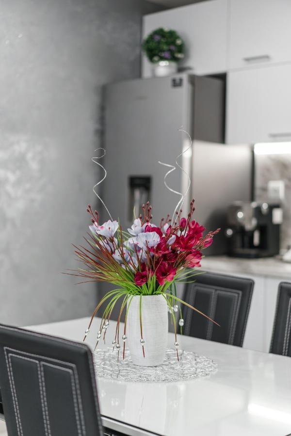 City Apartments - A Brand New Luxury & Comfy 2 Асеновград Экстерьер фото